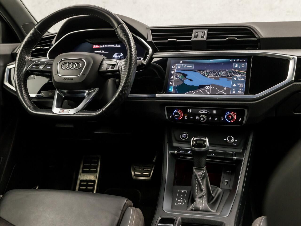 Audi Q3 Sportback 45 TFSI quattro edition one 230Pk Automaat (2X S-LINE, SCHUIFDAK, APPLE CARPLAY, BANG&OLUFSEN, ELEK SPORTSTOELEN, LEDER, CAMERA, KEYLESS, MATRIX LED, SFEERVERLICHTING, NIEUWSTAAT)