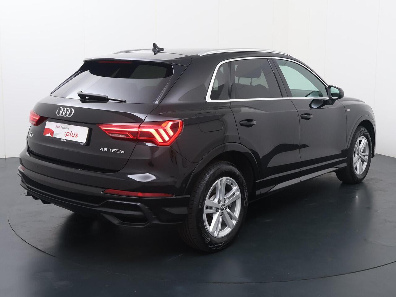 Audi Q3 45 TFSI e S edition | 245 PK | SoH 94% | Automaat | Verwarmde voorstoelen | Apple Carplay/Android Auto |