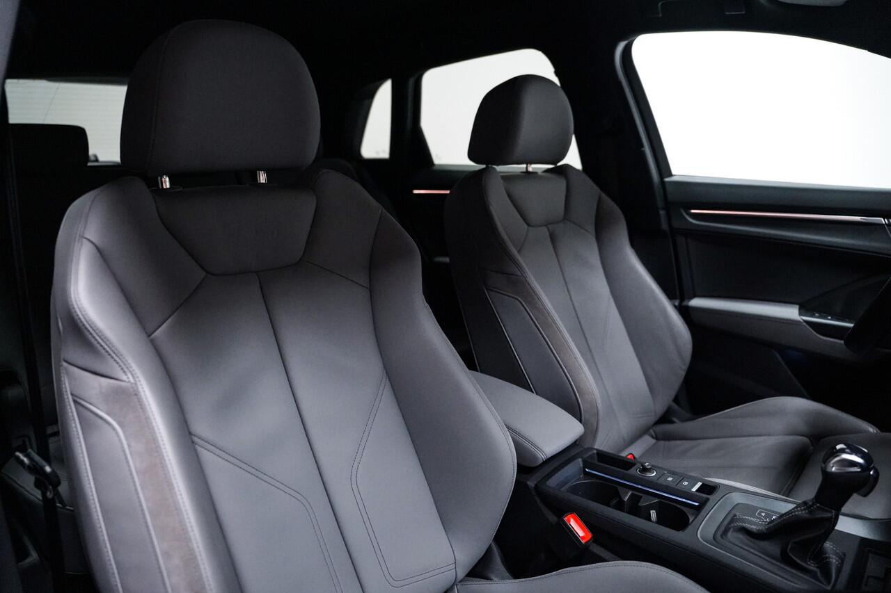 Audi Q3 45 TFSI e S-Line|Chronos grey|20 inch|Leder|Camera|Trekhaak