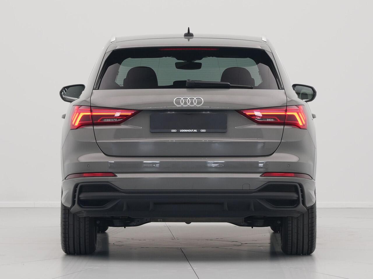 Audi Q3 35 TFSI 150 pk S-Tronic S line edition Trekhaak, Navi, Led, Pdc, Car play 28