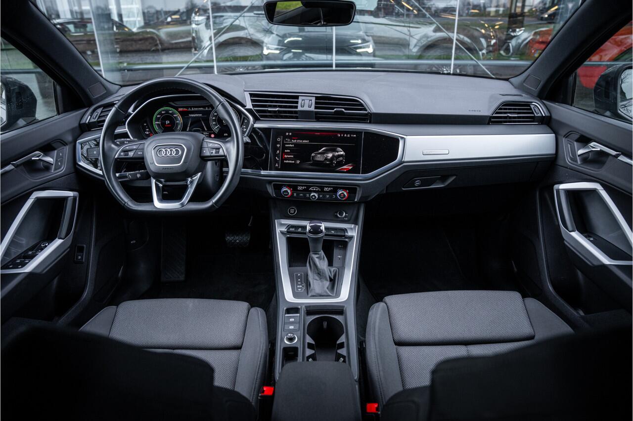 Audi Q3 Sportback 45 TFSI e S Edition - 20inch - Optiek zwart - Keyless