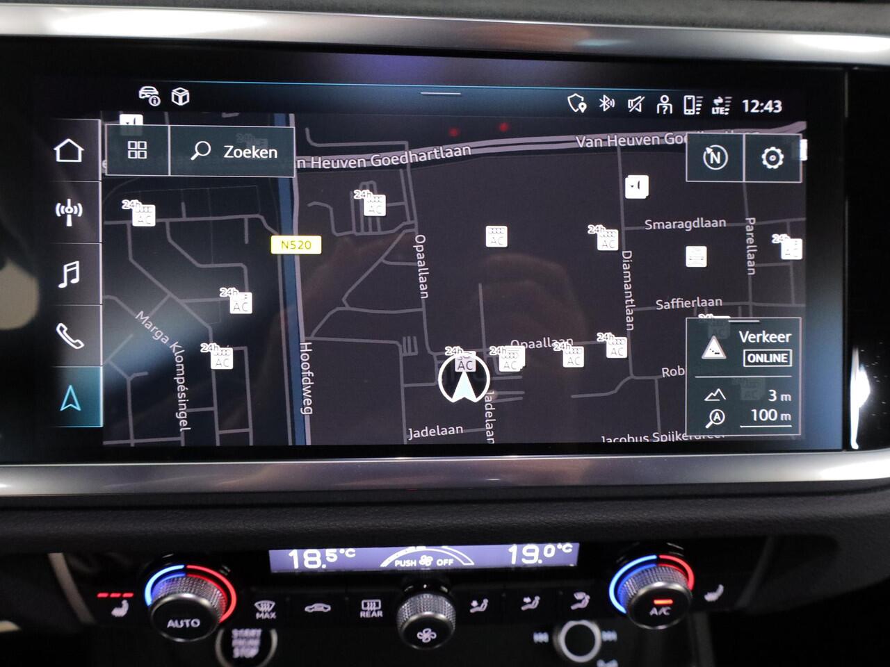 Audi Q3 Sportback 45 TFSI e S Edition 245pk | 87% SOH | Private lease vanaf ¤759,- | Elektrisch verstelbare voorstoelen | Parkeeercamera | Verwarmbare voorstoelen | Navigatie