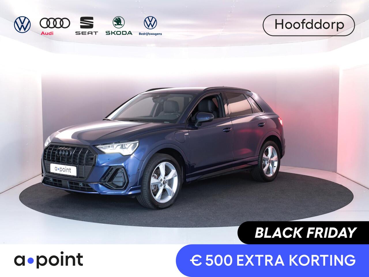 Audi Q3 45 TFSI e S edition 245 pk S-tronic | Navigatie | Parkeersensoren (Park assist) | Achteruitrijcamera | Adaptieve cruise control | Lederen bekleding | Elektr. voorstoelen | S-Line |