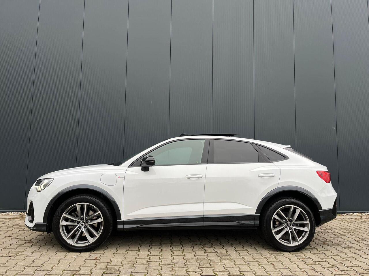 Audi Q3 Sportback 45 TFSI e S Edition / pano / camera