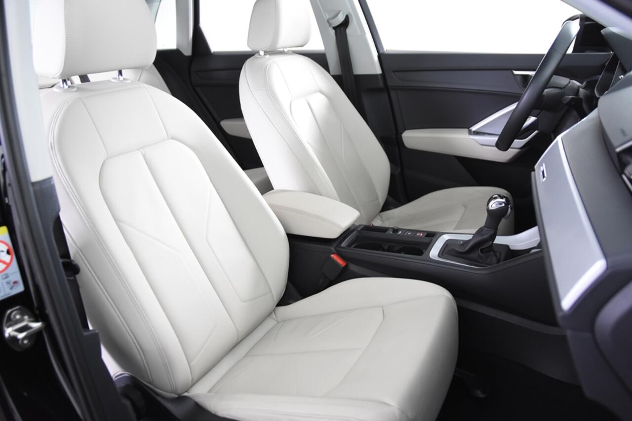 Audi Q3 35 TFSI Pro Line *Leder*Navigatie*Carplay*Stoelverwarming*