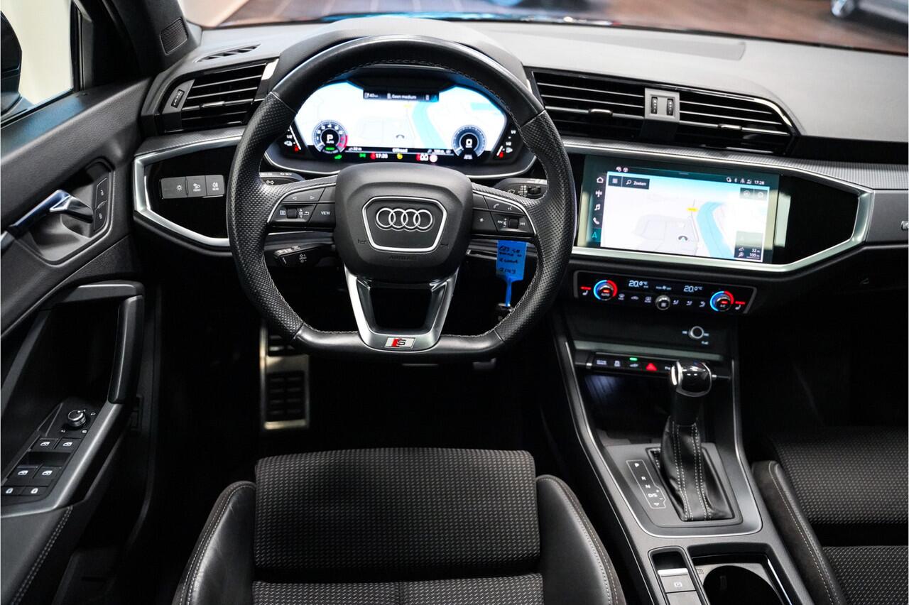 Audi Q3 Sportback 45 TFSI e S-Line|Pano dak|Zwart optiek|Matrix led|20inch