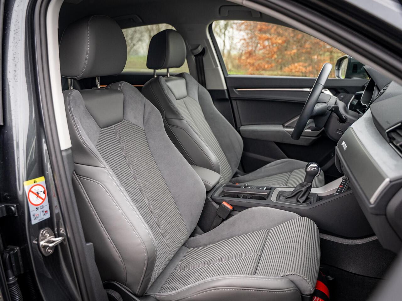 Audi Q3 Sportback 45 TFSI e S Edition // camera // sportstoelen // stoelverw.