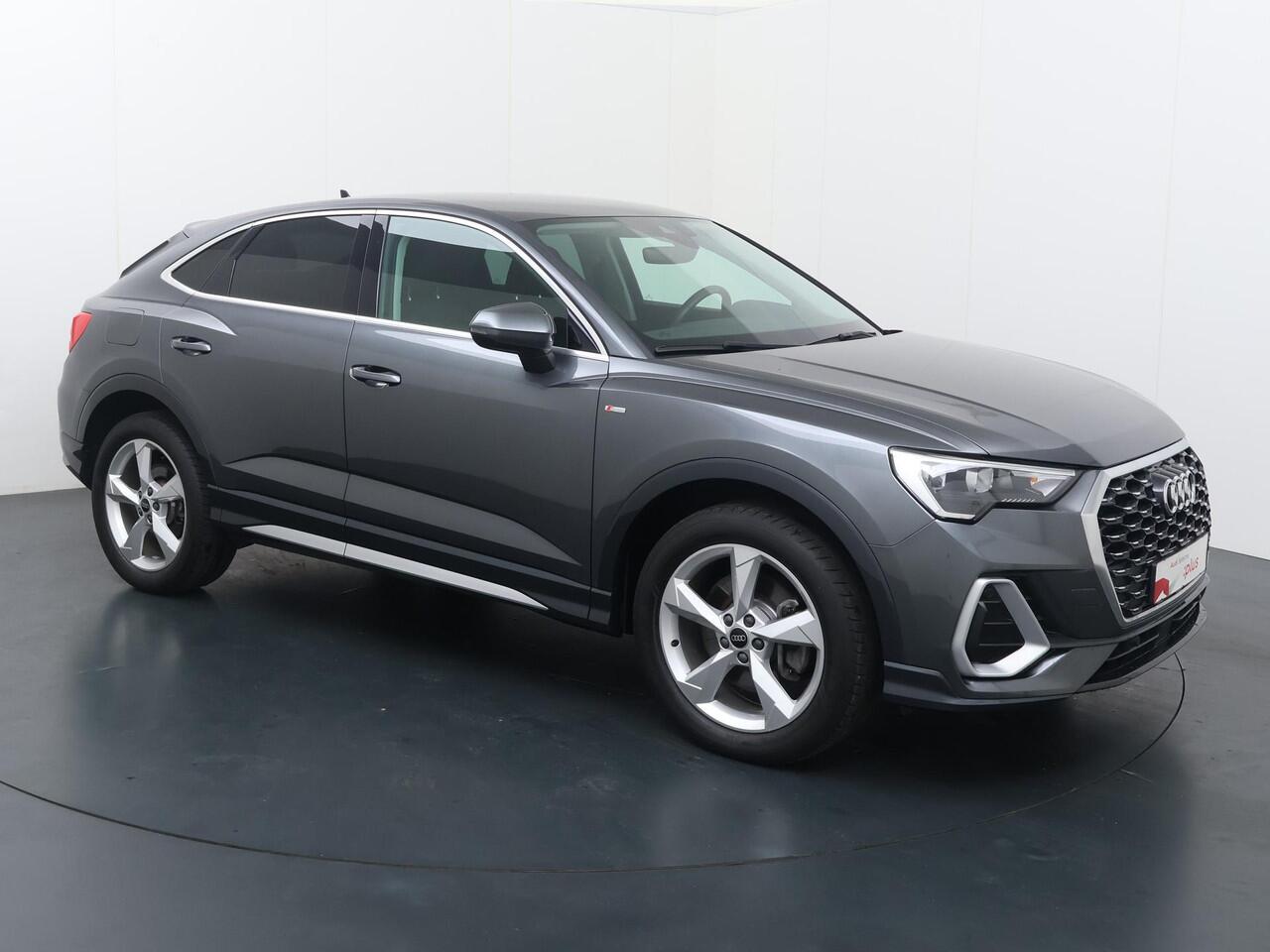 Audi Q3 Sportback 45 TFSI e S Edition | 245 PK | SoH 83% | Trekhaak | Navigatiesysteem | Adaptive cruise control | S line |