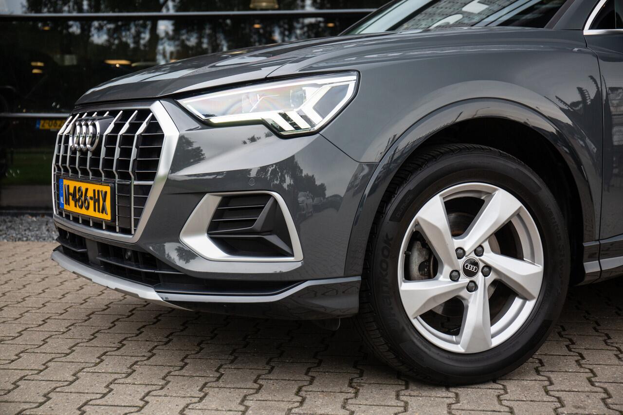 Audi Q3 35 TFSI Business Edition ,Stoelverwarming, Virtual Cockpit, Adaptive cruise, Regensensor
