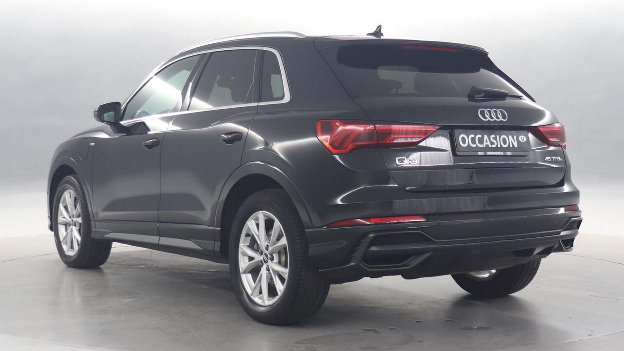 Audi Q3 45 TFSI e 245pk PHEV S Edition S-Tronic / B&O / Camera / Leer / Adaptive Cruise