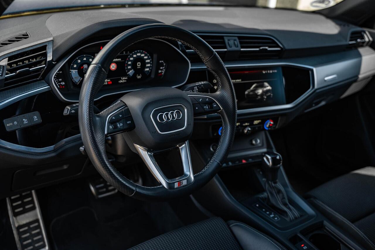 Audi Q3 45 TFSI e S edition |Pano |SONOS |ACC |Camera |Stoelverw.