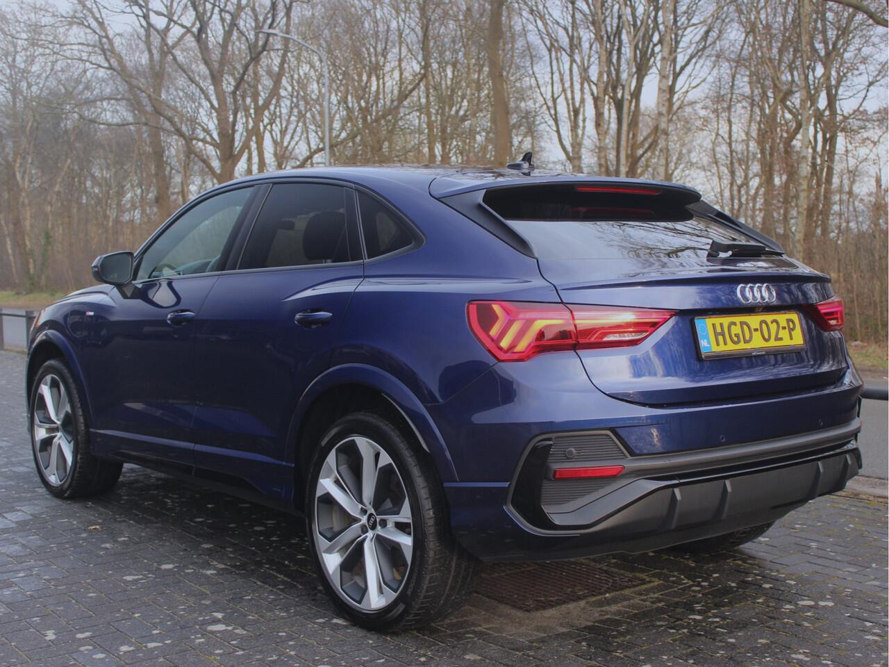 Audi Q3 Sportback 45 TFSI-e S-Edition 20 Inch 360 Cam ACC