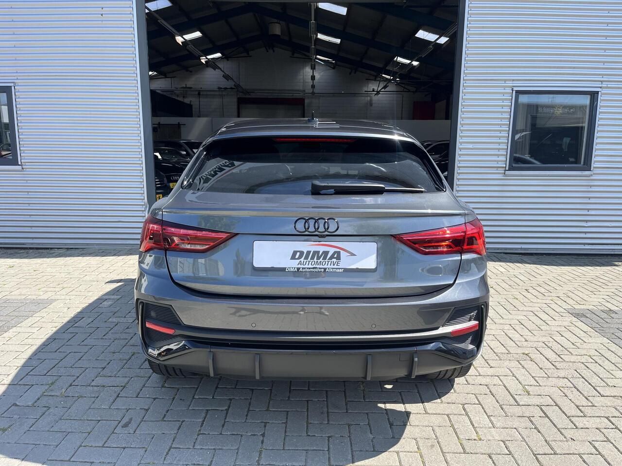 Audi Q3 Sportback 45 TFSI e S Edition / Matrix / Sonos