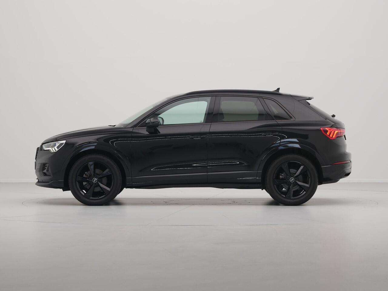 Audi Q3 35 TFSI 150pk advanced edition Navigatie Side Assist Stoelverwarming Sportstoelen 108