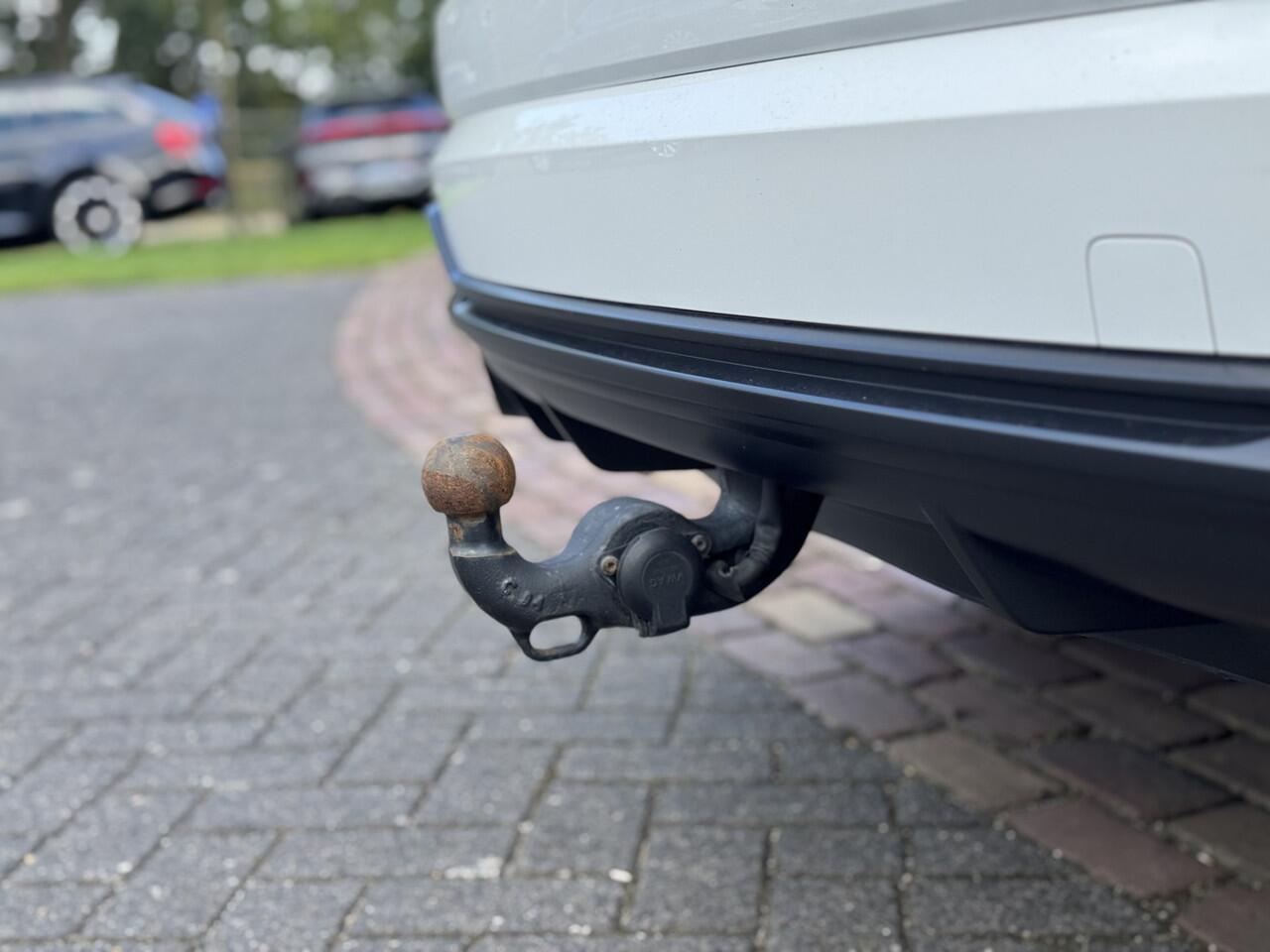 Audi Q3 45 TFSI e S edition | Trekhaak | Keyless