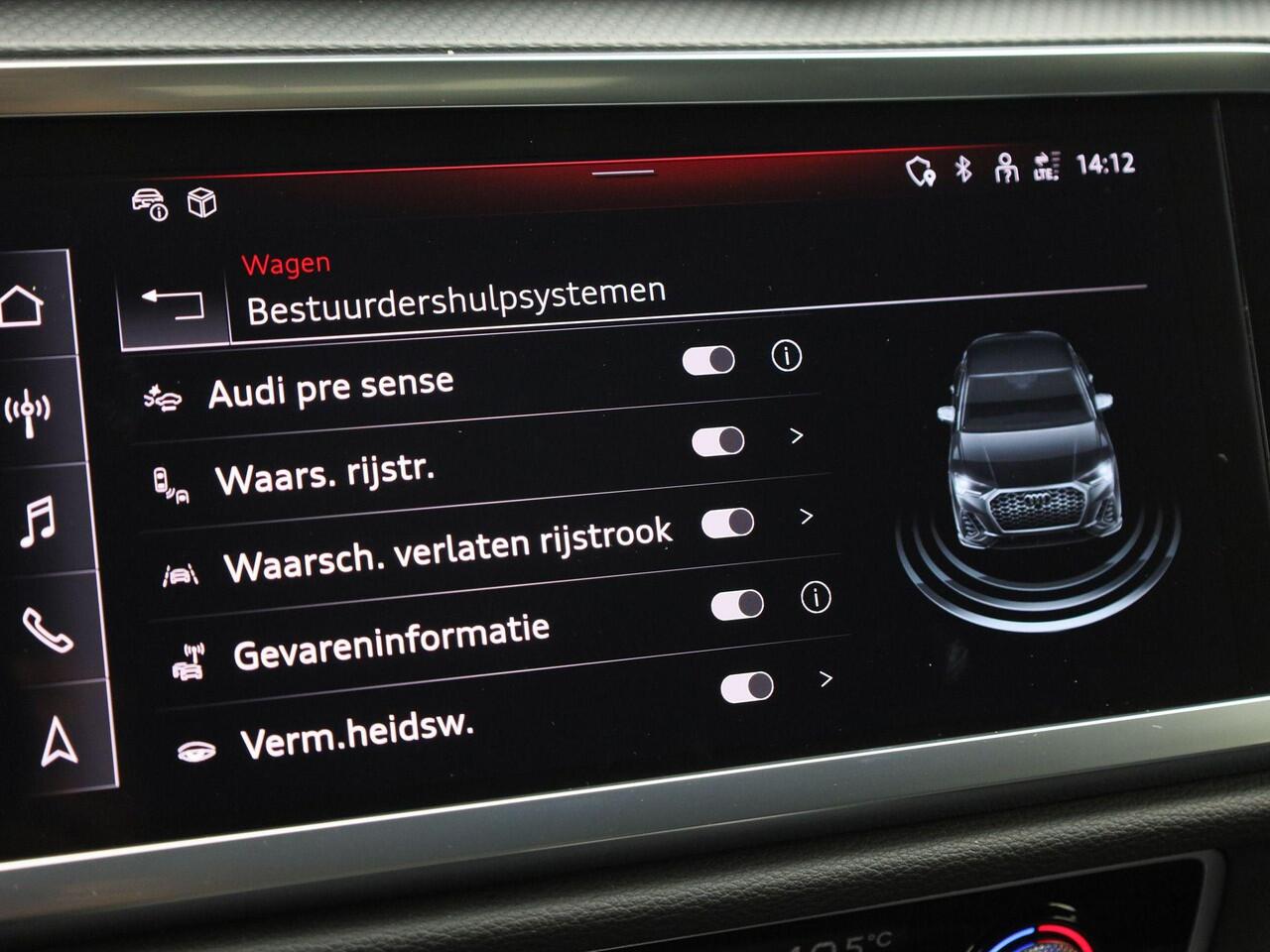 Audi Q3 Sportback 35 TFSI/150PK S Line · Apple/Android Car Play · Adaptive Cruise Control · Leder/Alcantara · Stoelverwarming · Garantie tot oktober 2029 of 100.000km