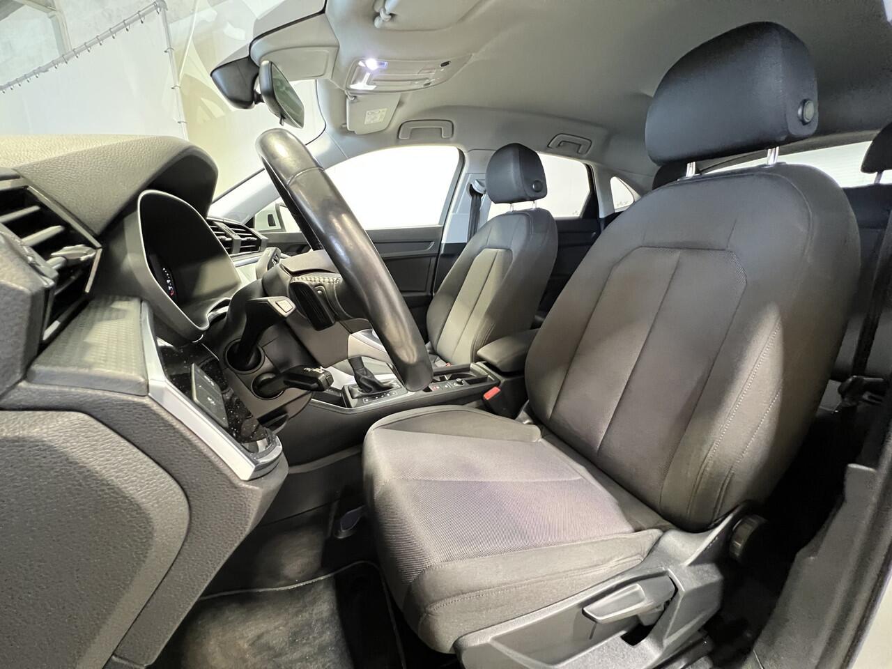 Audi Q3 Sportback 35 TFSI S Edition | Navigatie/Android/Apple Carplay | LM Velgen 20" | Achteruitrijcamera | PDC Voor en Achter | Cruise Control |