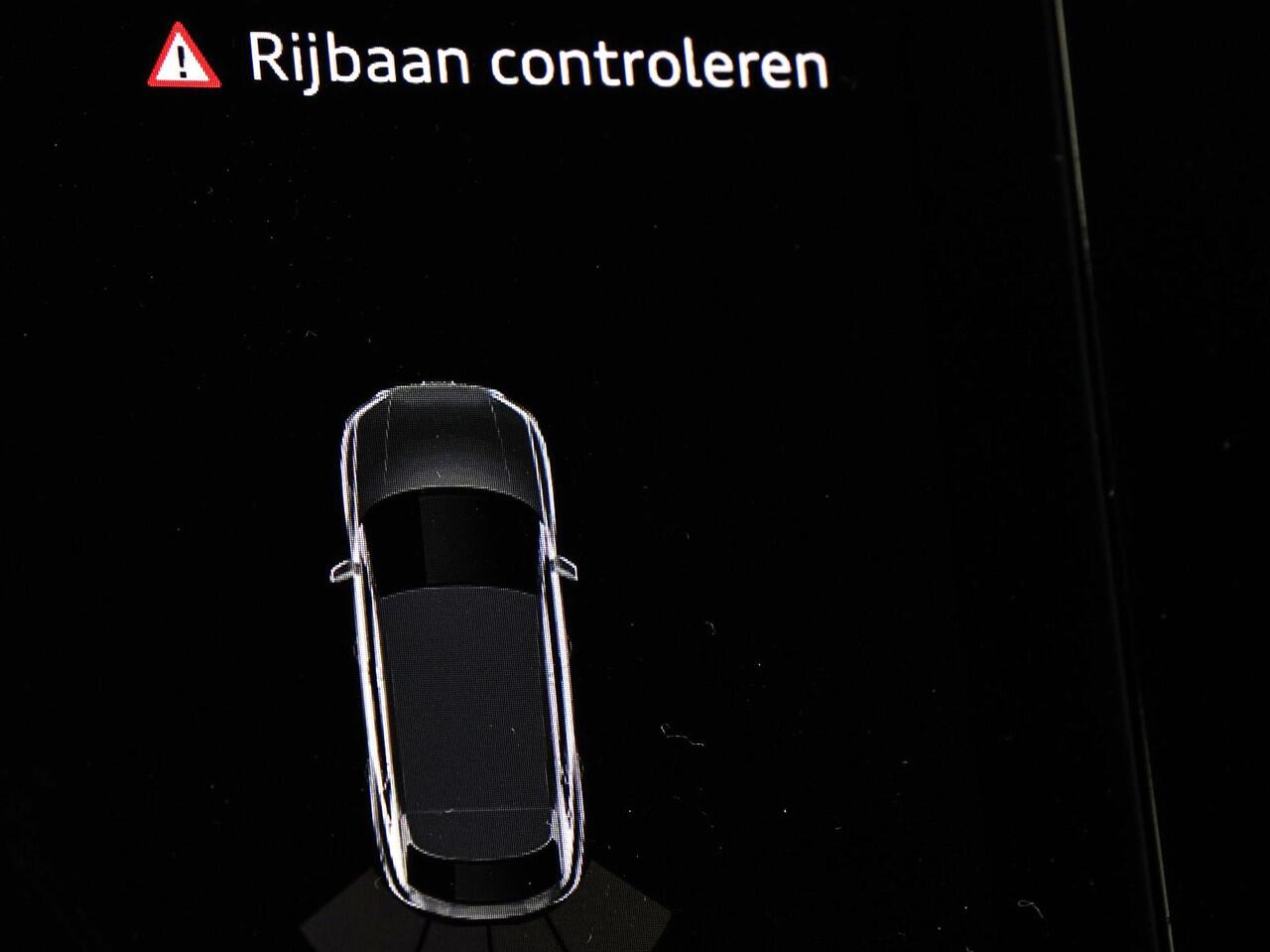 Audi Q3 Sportback 35 TFSI 150pk S-Tronic S Line · Apple/Android Car Play · Leder/Alcantara · Stoelverwarming · Garantie t/m 20-10-2029 of 100.000km · TOPDEAL