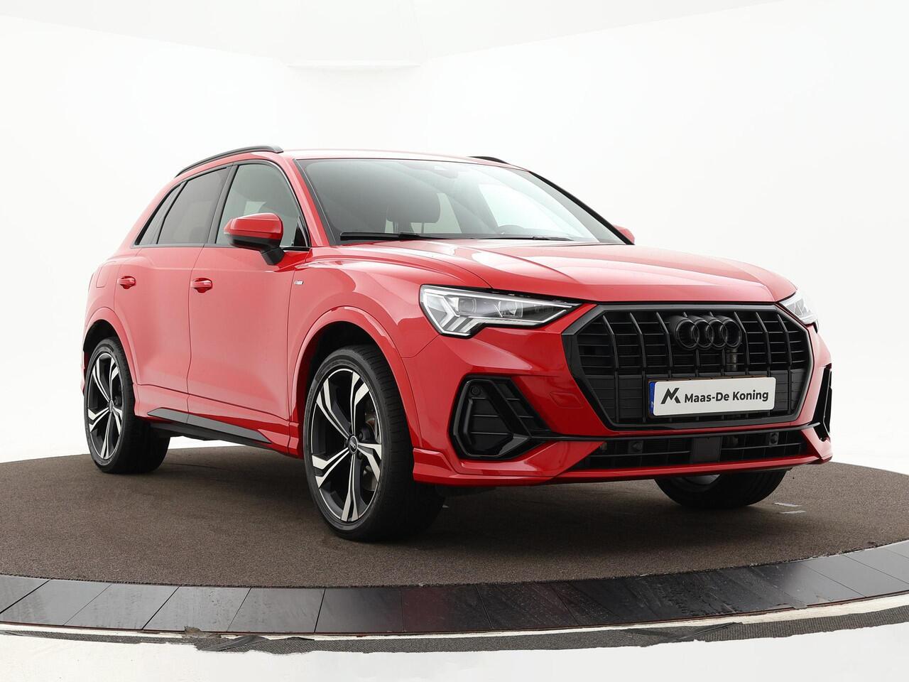 Audi Q3 45 TFSIe 245pk S-Tronic S Edition · Camera · Keyless · Side Assist · Inklap. Trekhaak · 20"Velgen · ACC · Stoelverwarming · Optiekpakket Zwart · Garantie t/m 11-01-2027 of 100.000km