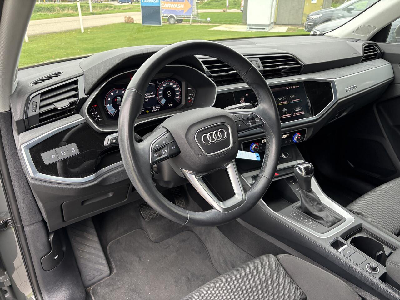 Audi Q3 Sportback 35 TFSI S-LINE Edition 150pk Automaat l Carplay l