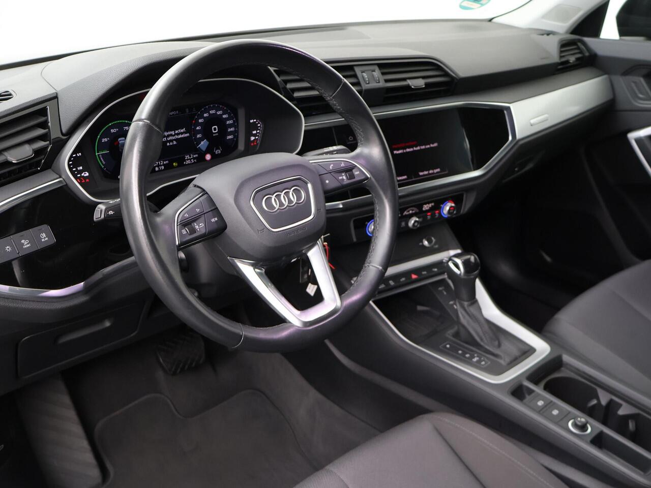Audi Q3 45 TFSI e Advanced edition | 150 PK | SoH 100% | Automaat | Adaptive cruise control | Navigatiesysteem | LED verlichting |