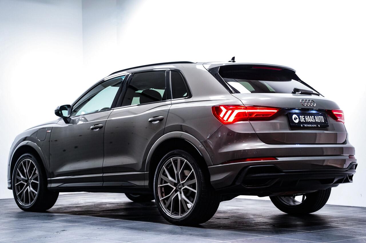 Audi Q3 45 TFSI e S-Line|Chronos grey|20 inch|Leder|Camera|Trekhaak