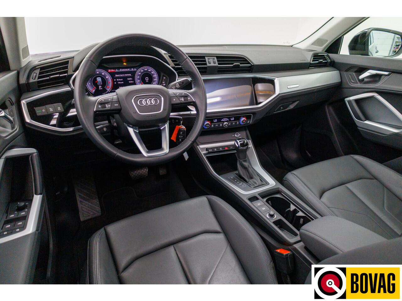 Audi Q3 Sportback 35 TFSI Business Edition 150 PK | Panoramadak | Leer | 360 camera | El. achterklep Stoelverwarming, Navigatie, App-connect, Lane assist, Cruise, Led verlichting, Regensensor