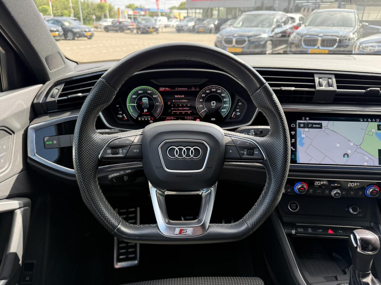 Audi Q3 Sportback 45 TFSI e Edition S-Line LED Keyless Entry Achteruitrijcamera 19 Inch