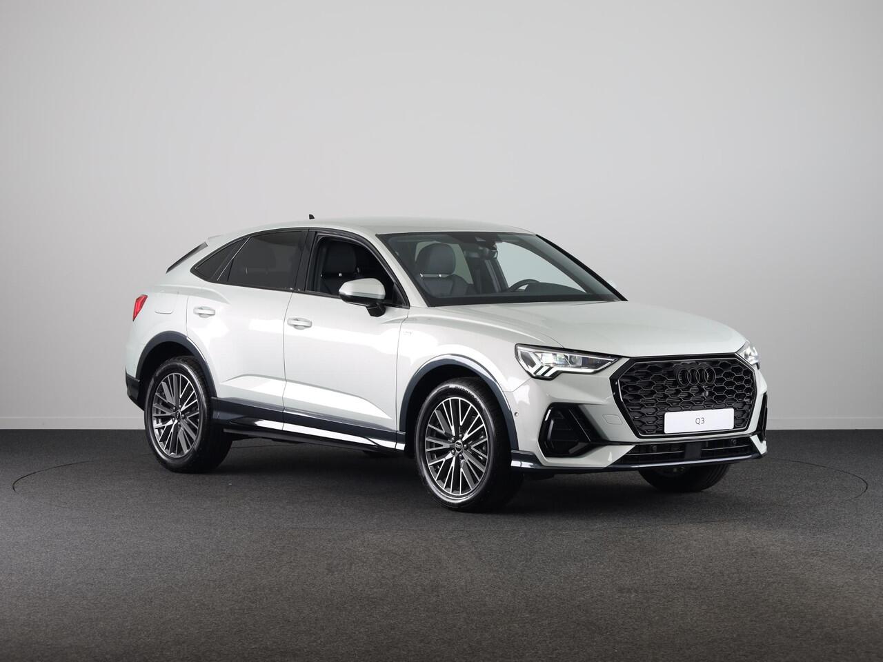 Audi Q3 Sportback 35 TFSI S Edition Competition | Zakelijke financiering 3,99% | Adaptive cruise control | Sonos premium 3d sound | Optiekpakket zwart plus | Ambient verlichting | Keyless |