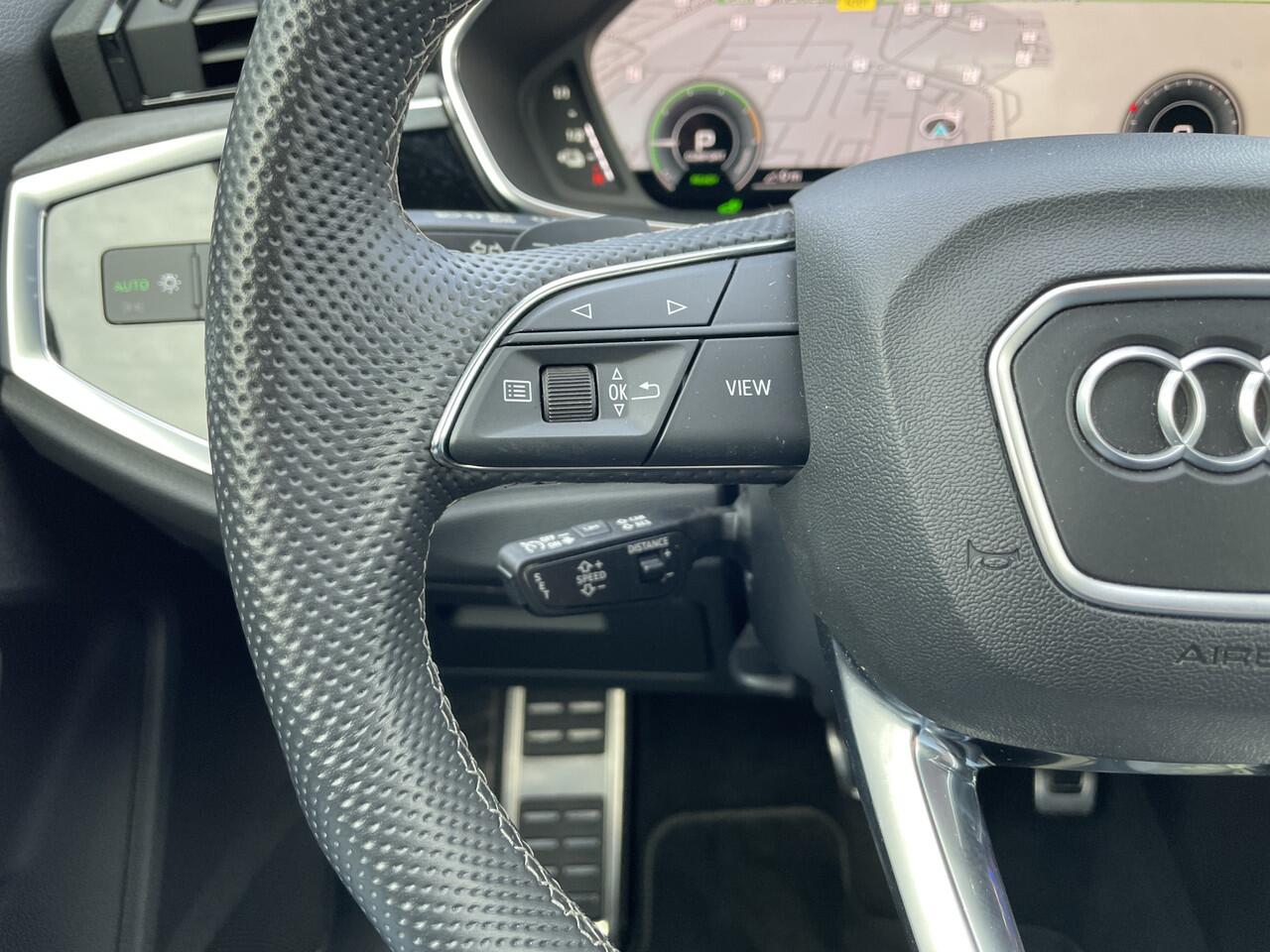 Audi Q3 Sportback 45 TFSIe S-line Black Pano sfeerverlichting