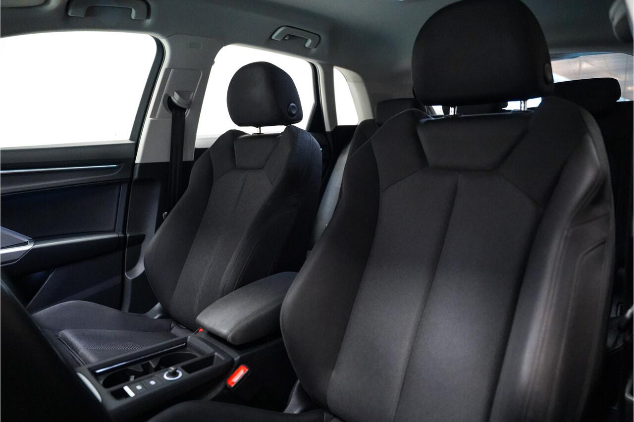 Audi Q3 35 TFSI Advanced Pro Line|Trekhaak|B&O|Navi