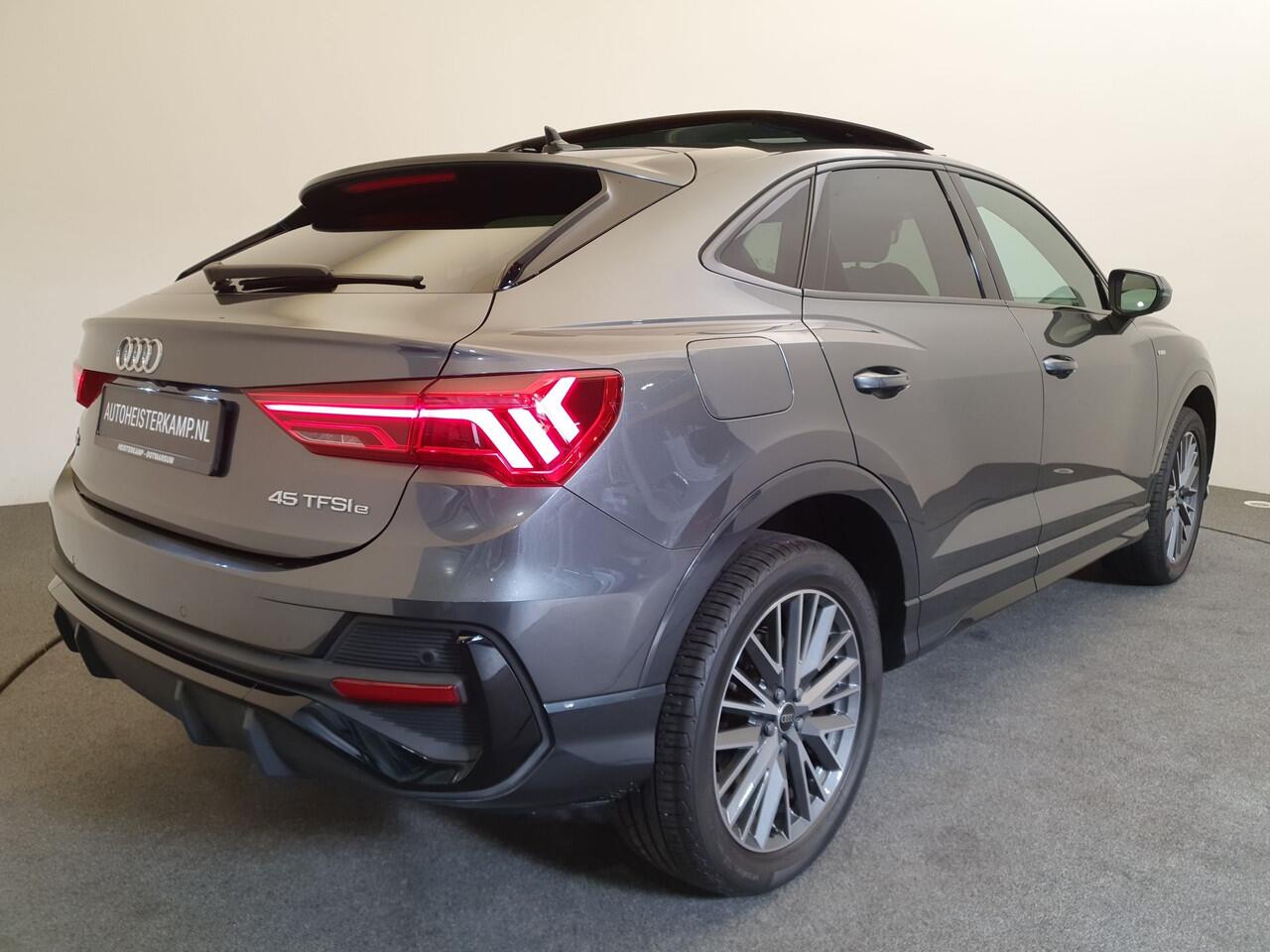 Audi Q3 Sportback 45 TFSI e S-Line S-Tronic Panoramadak, trekhaak