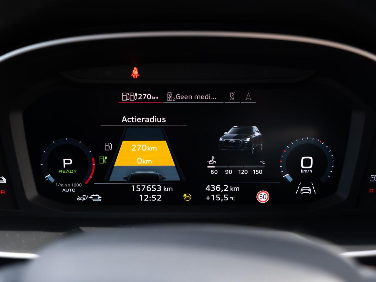 Audi Q3 1.4 45TFSIe Plug-Hybrid Proline Sport | Virtual Cockpit | Elek klep | Volleder / Alcantara | MMI Navi+ | Trekhaak | Park pack | Verw Stoelen | Etc..