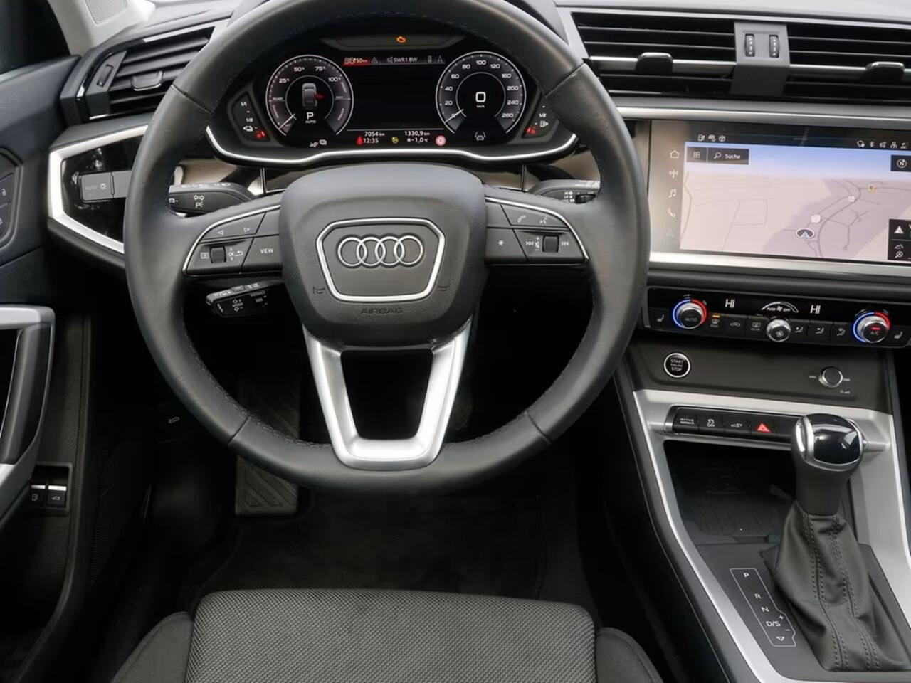 Audi Q3 Sportback 45 TFSI e 245 PK ACC Sportstoelen Navi Zwenkbare Trekhaak Virtual Cockpit