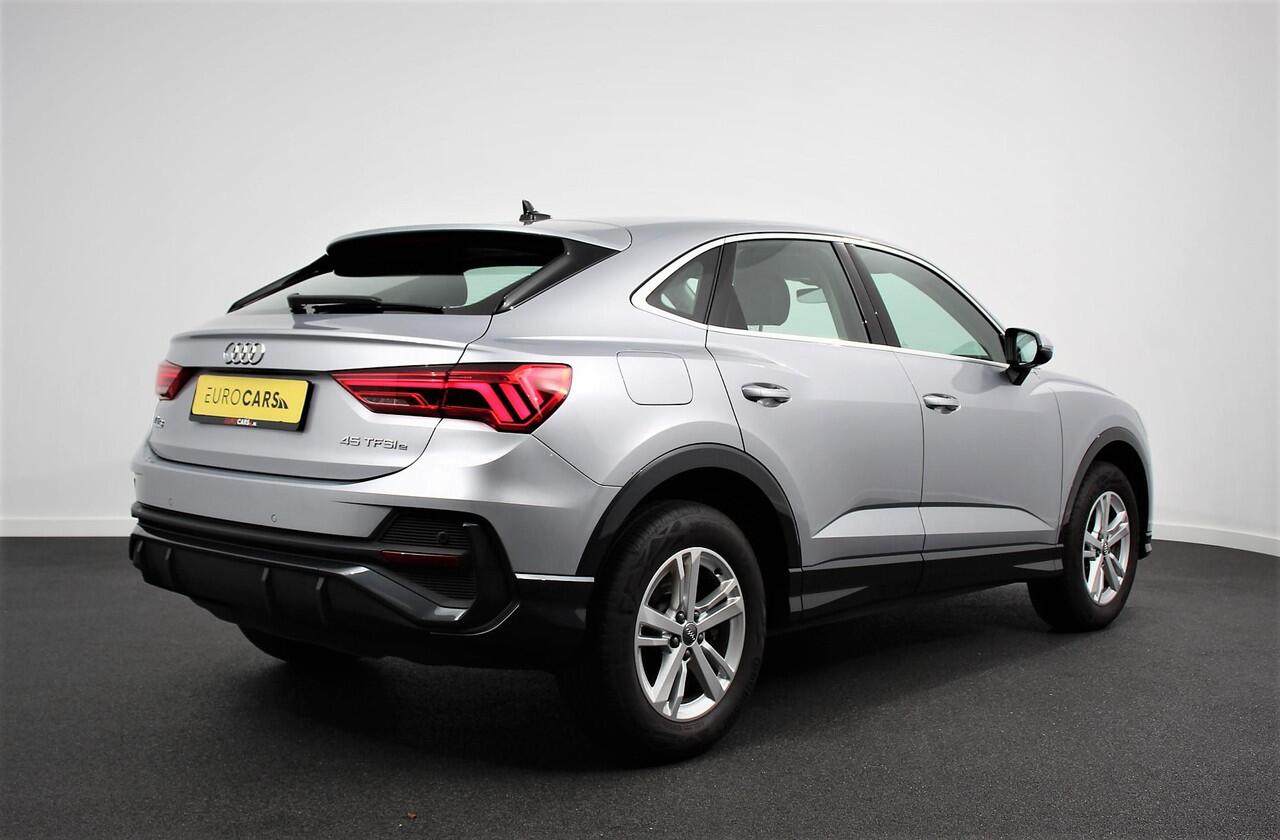 Audi Q3 Sportback 45 TFSI Attitude Plus PHEV 245 PK | Climatronic | Adaptive Cruise control | PDC V + A | Navigatie | Elektrische Kofferbak | Lichtmetalen Velgen