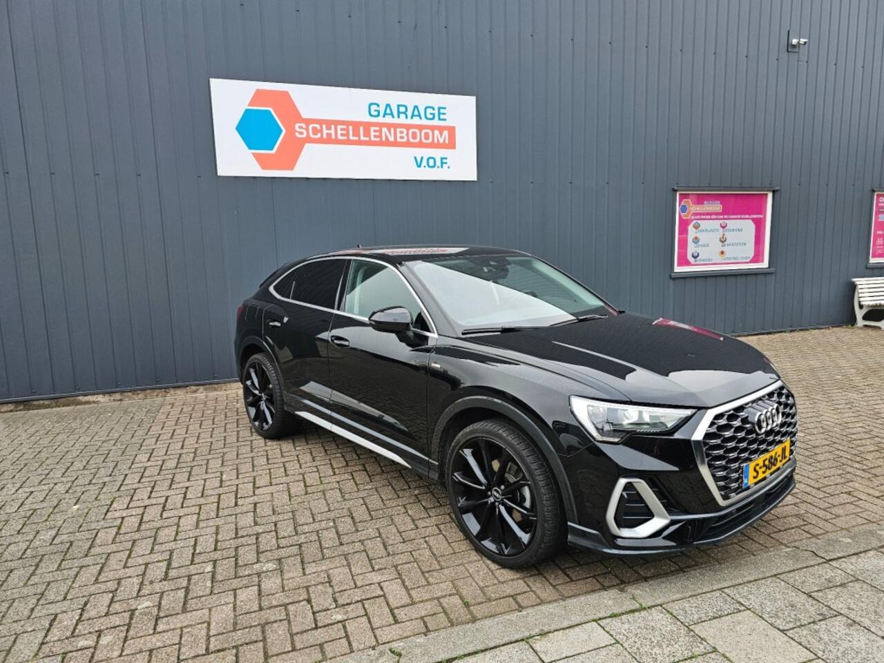 Audi Q3 advanced edition