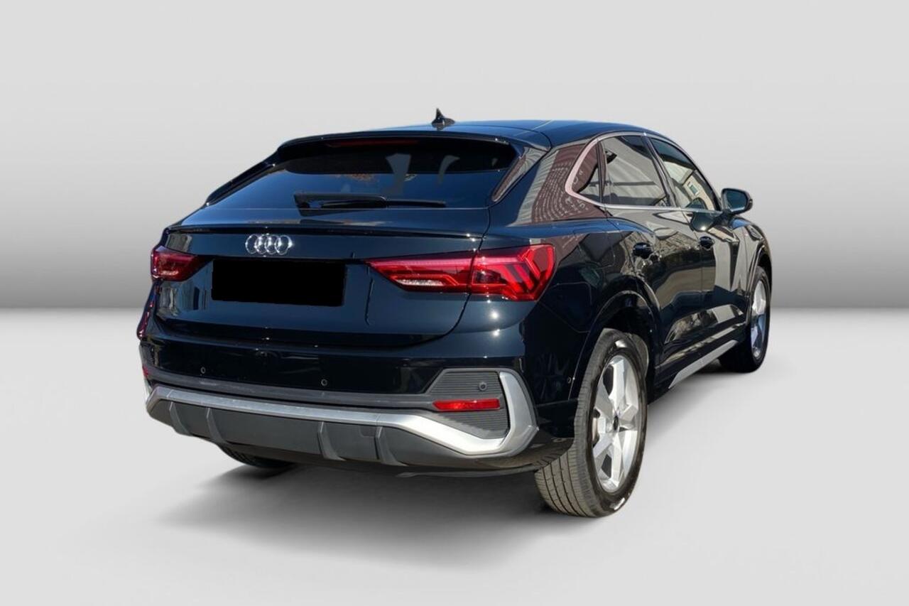 Audi Q3 Sportback 45 TFSI e S Line 245 PK ACC Panoramadak Trekhaak Virtual Cockpit Stoelverwarming 19 Inch