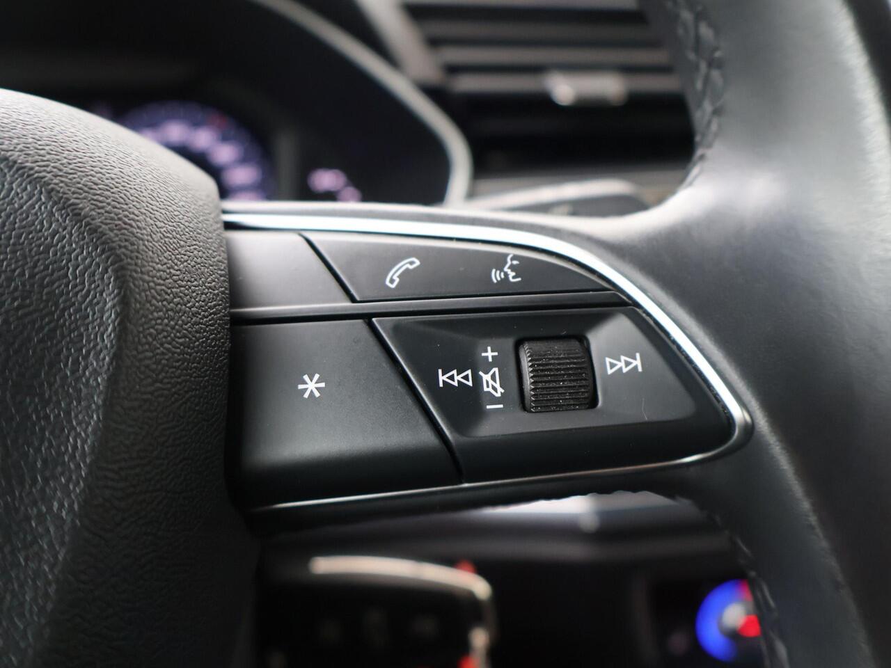 Audi Q3 45 TFSI e edition | 245 PK | Automaat | Climate control | Voorstoelen verwarmd | Virtual cockpit |