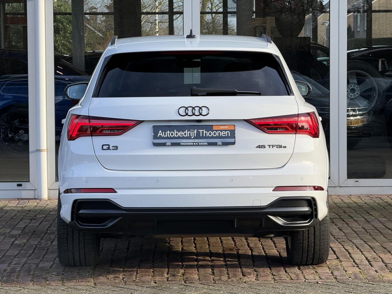 Audi Q3 45 TFSI e S edition