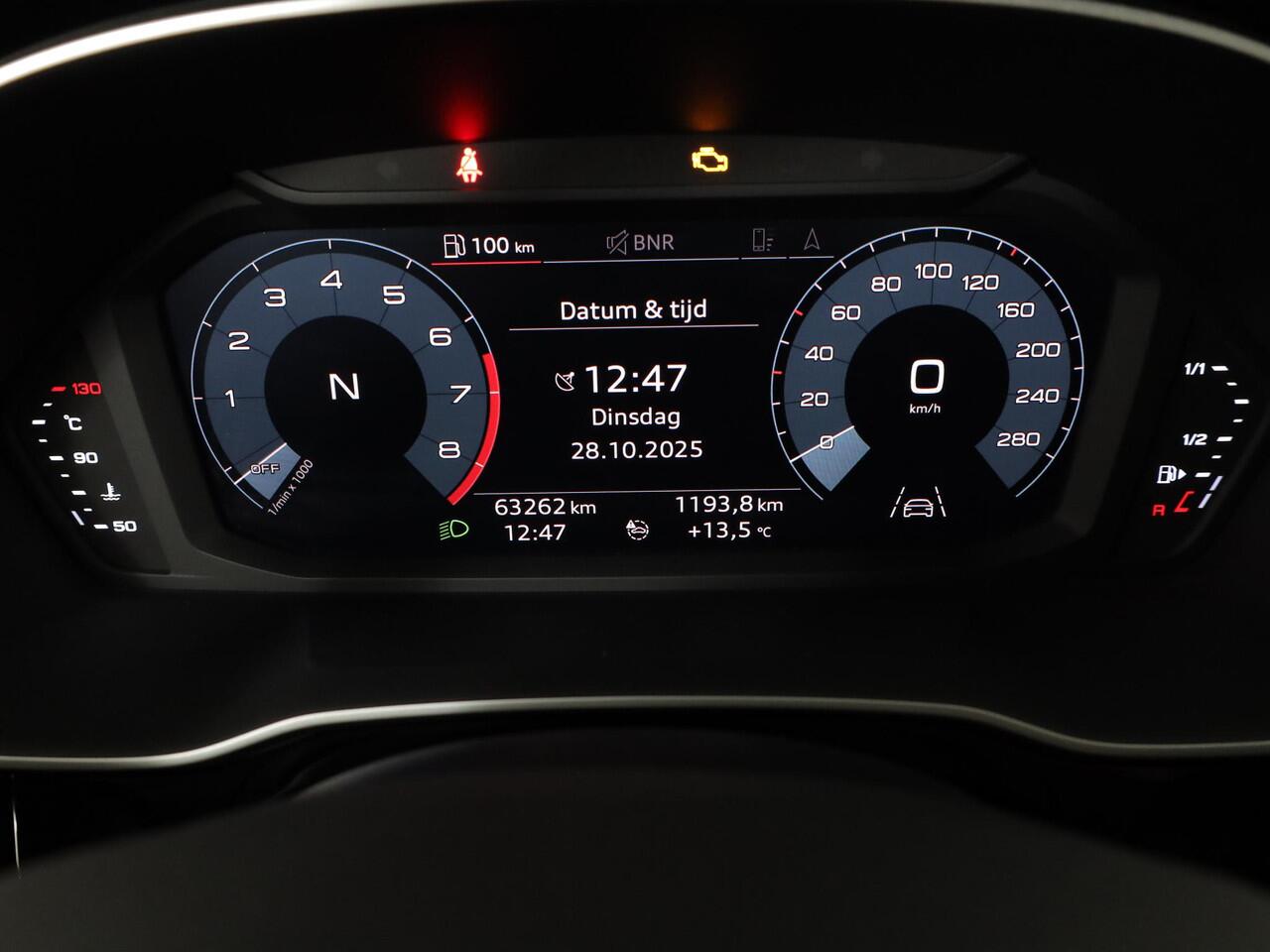 Audi Q3 35 TFSI Business Edition 150pk S-tronic | 18'LM-velgen| Navigatie | verwarmde voorstoelen | Adaptive cruise controle