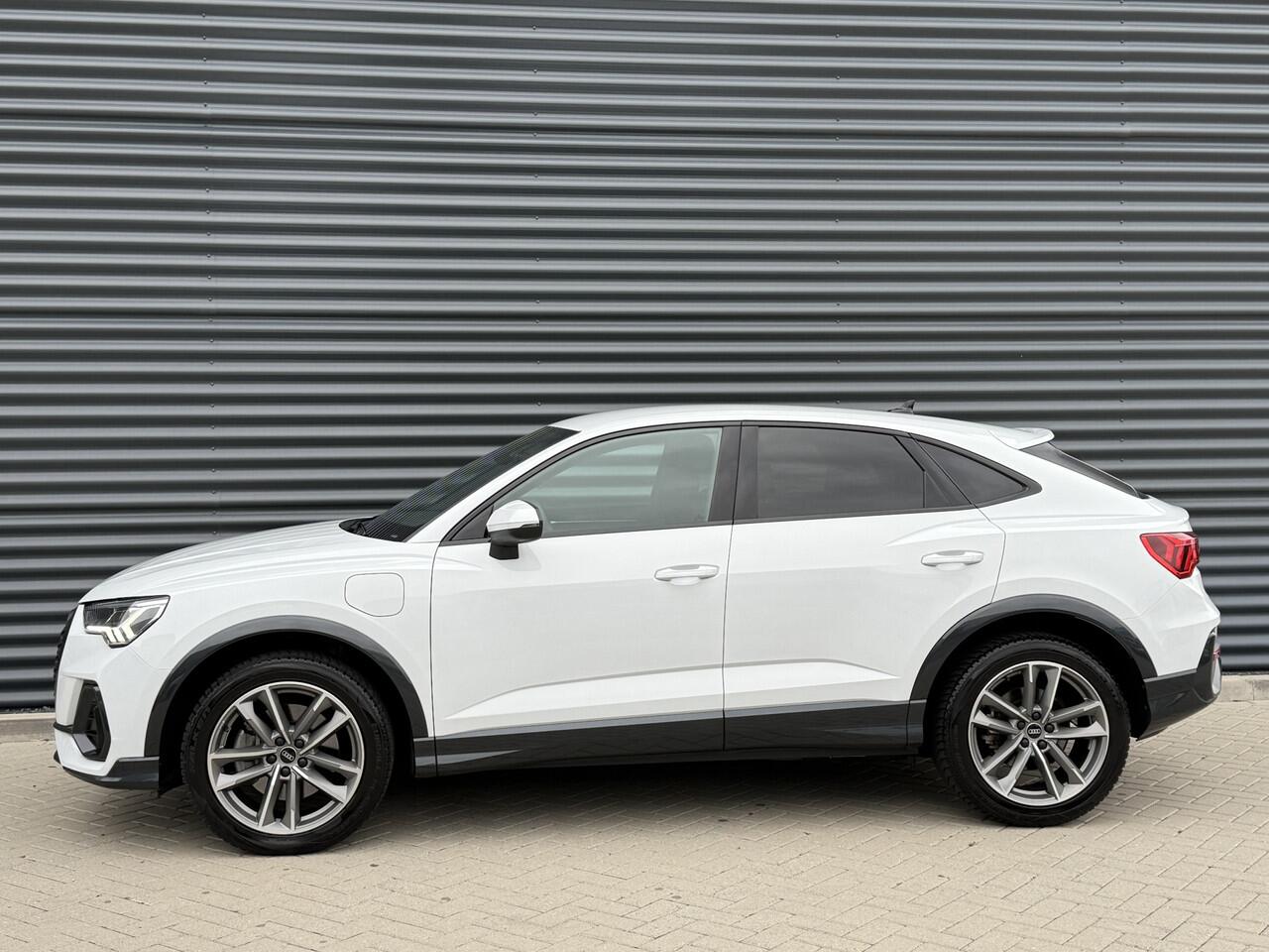 Audi Q3 Sportback 45 TFSI e S-LINE Edition Trekhaak/Camera