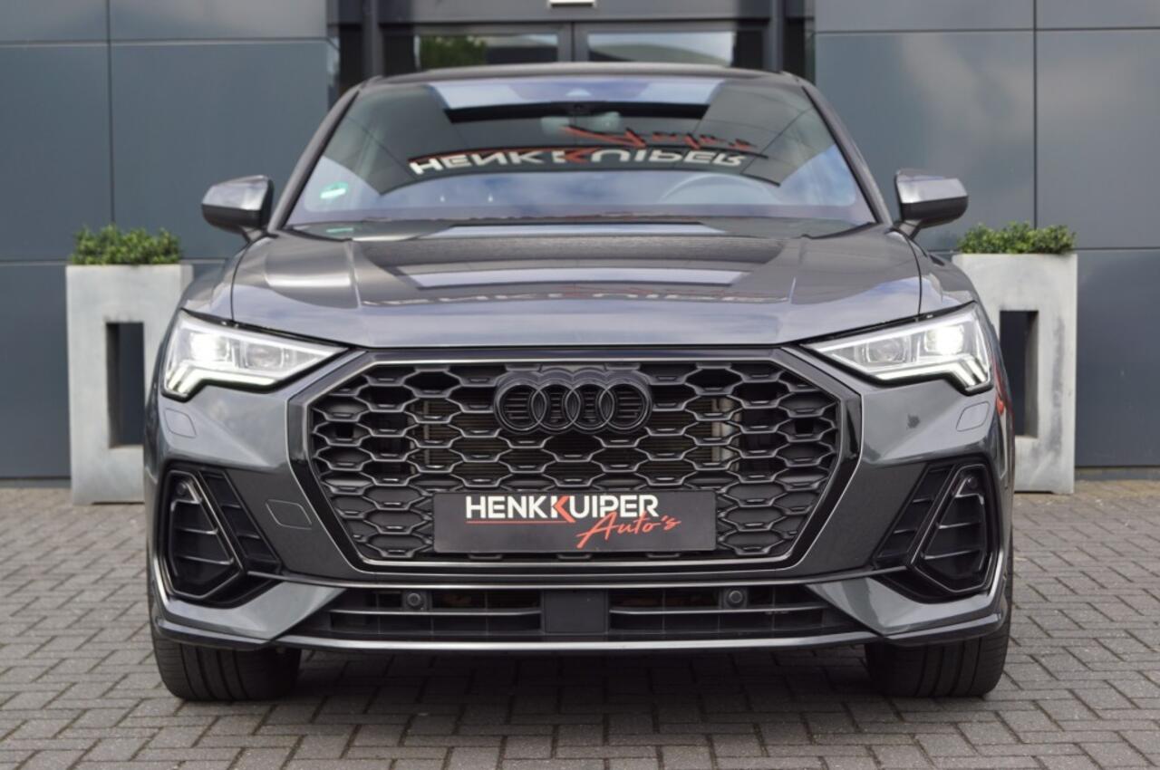 Audi Q3 45 TFSI-e S-Line /Trekhaak wegklb/ 20 Inch LM /Matrix LED/Camera/ACC