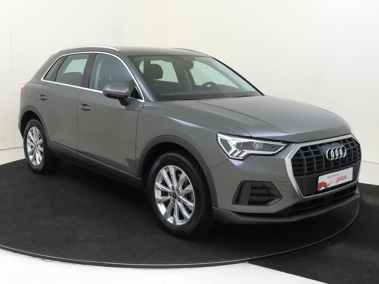 Audi Q3 45 TFSI e Advanced edition | SoH 100% | Keyless | Adaptieve cruise control | Stoelverwarming | Full LED verlichting | Dodehoek detectie | CarPlay | Parkeersensoren |