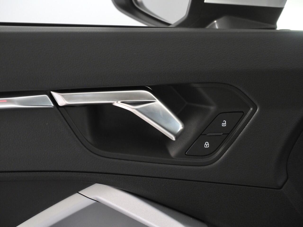 Audi Q3 Sportback 35 TFSI Pro Line | Apple carplay & Android auto | Keyless entry | LED koplampen |