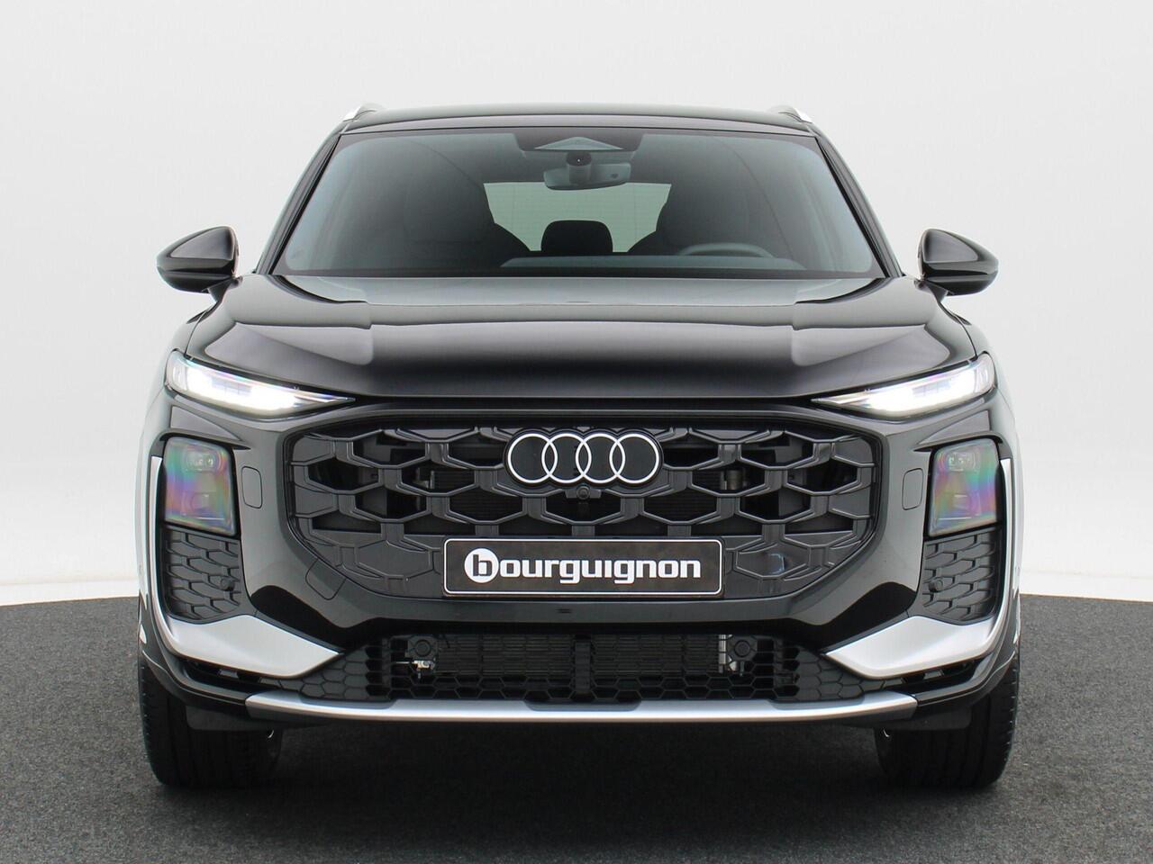 Audi Q3 e-hybrid | S edition | 272 PK Hatchback | Privacy glas | Ledkoplampen | 19 inch |