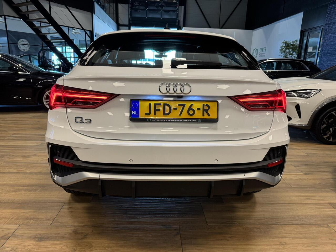 Audi Q3 Sportback 45 TFSI e S Edition PHEV|Apple carplay|Navi|Cruise|19' Velgen|