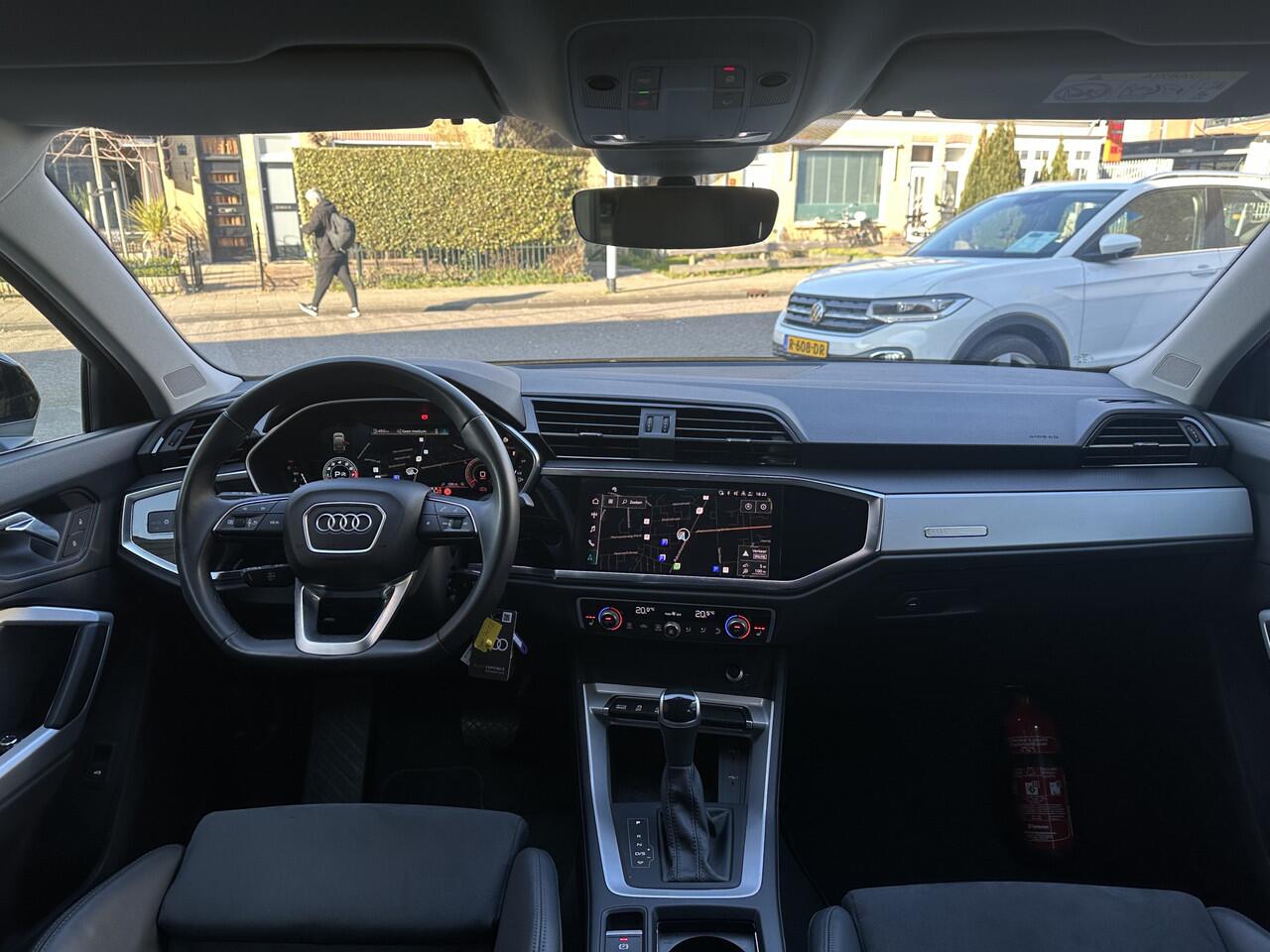 Audi Q3 Sportback 35 TFSI S-Line Edition Stoelverwarming/Camera/Navi/Apple Carplay/Android.
