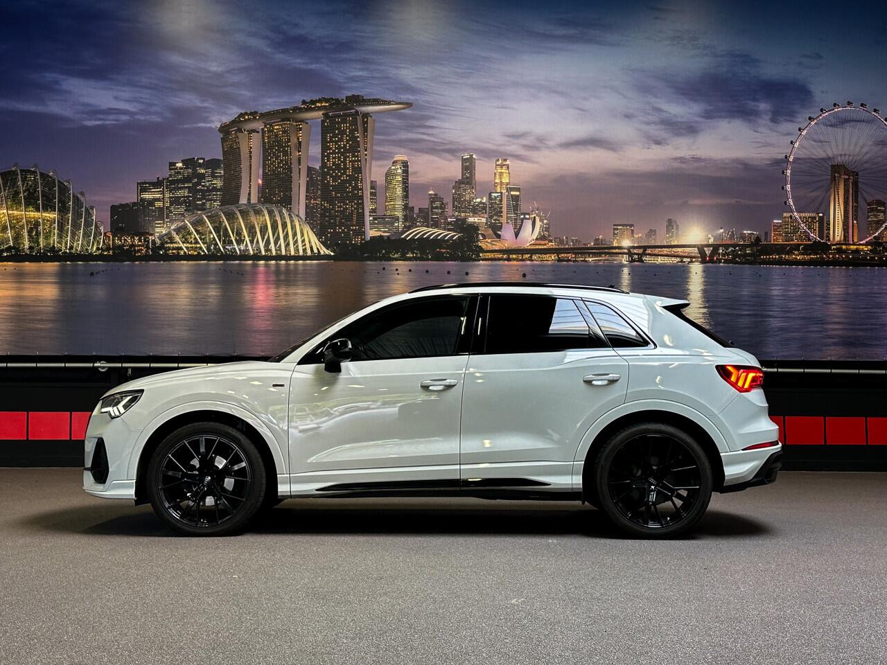 Audi Q3 35 TFSI 3xS-Line Trekhaak|Keyless|Sfeer|Camera