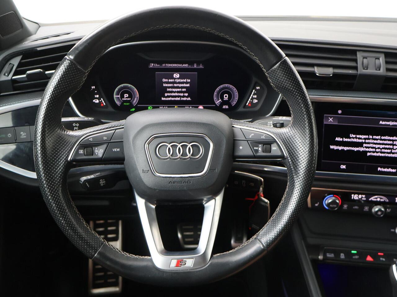 Audi Q3 45 TFSI e S edition | 245 PK | SoH 94% | Automaat | Verwarmde voorstoelen | Apple Carplay/Android Auto |