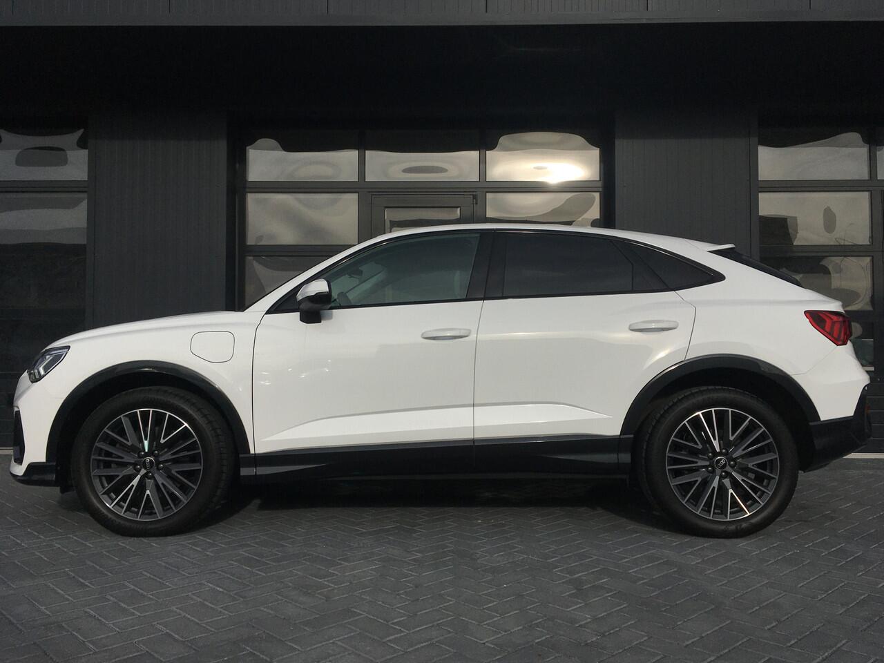 Audi Q3 Sportback 45 TFSIe 245 pk Black Ed. Sonos Camera